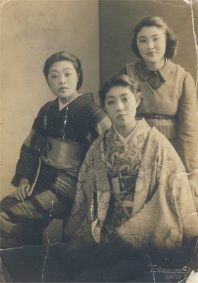 戦前母姉妹.jpg